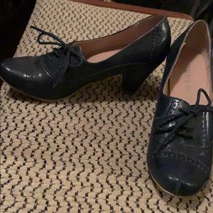 Chelsea Crew Heels Oxford Navy Blue